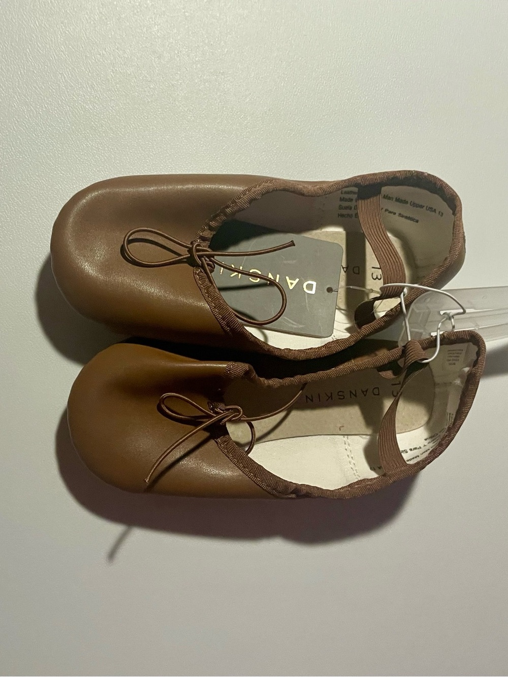NWT Danskin Girls Ballet Shoes Cocoa Brown Elastic Strap Dance Flats Size 13